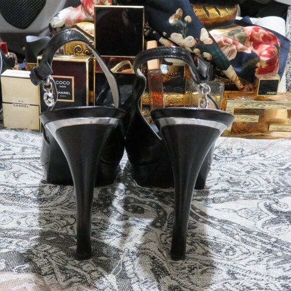 Guess black leather peep toe slingback platform heels w/ charm 7.5 silver heels - Picture 6 of 16